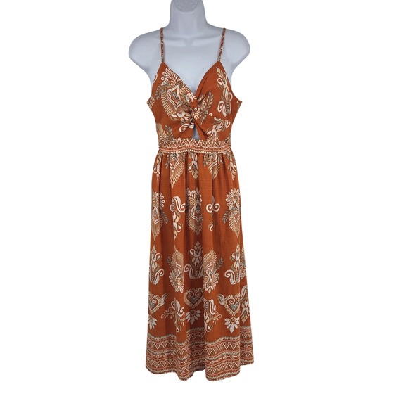 Cupshe Dresses & Skirts - Cupshe Burnt Orange Paisley Twist Front Cutout Midi Dress Womens Size Medium